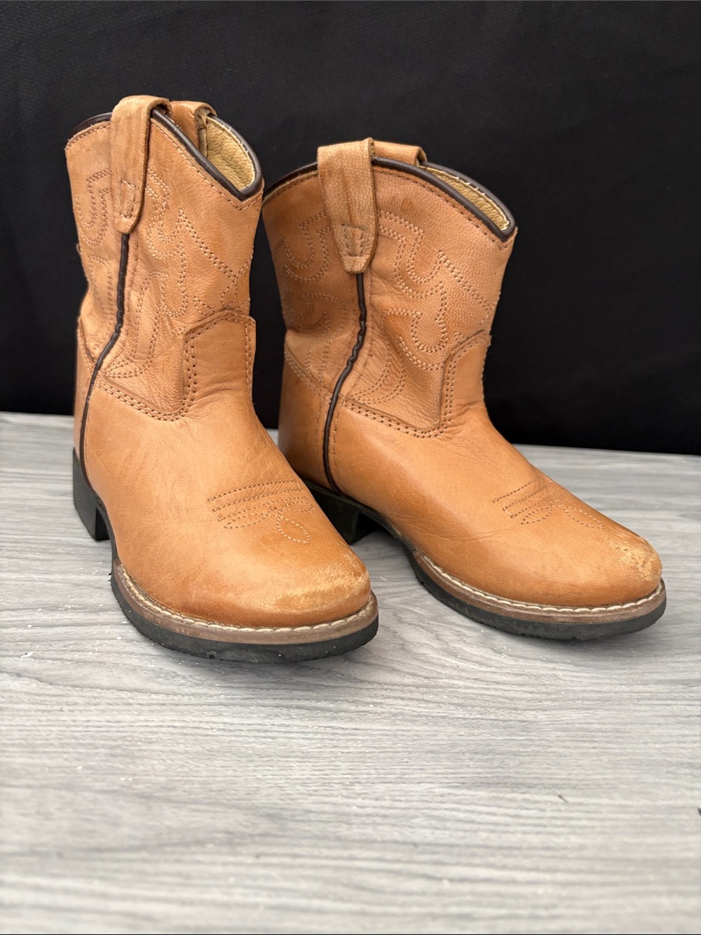 Kids Tan Pull-On Western Boots with Stitched Detail